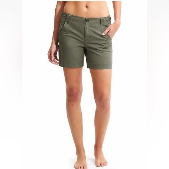 Athleta Jasper Green Organic Cotton Shorts w/Side Buckles (Size: 14) - Picture 4 of 16